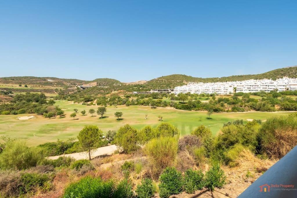 Valle Romano Golf Getaway Estepona Exterior photo