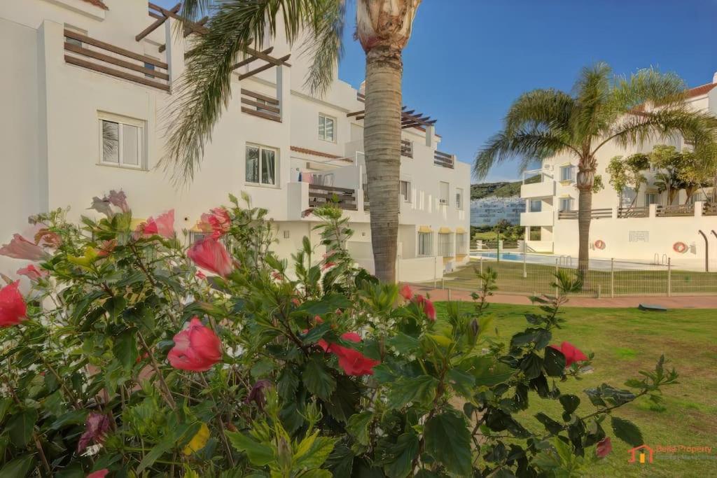 Valle Romano Golf Getaway Estepona Exterior photo