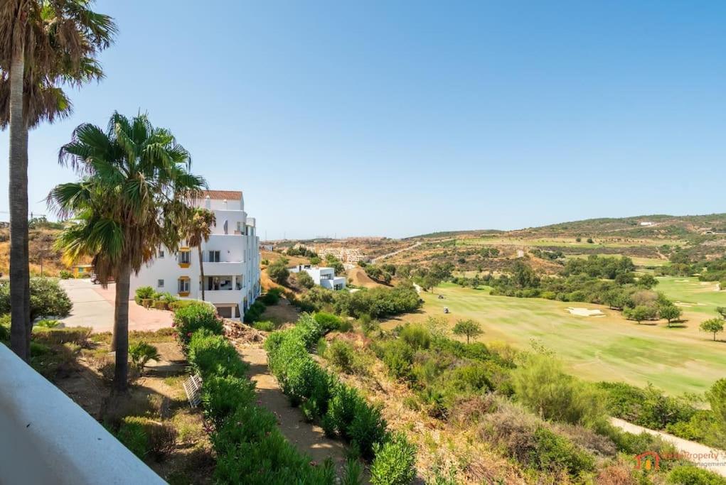 Valle Romano Golf Getaway Estepona Exterior photo