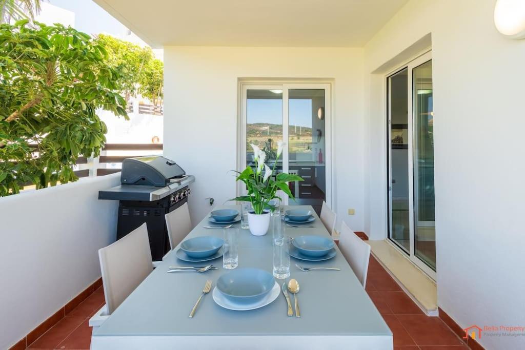 Valle Romano Golf Getaway Estepona Exterior photo